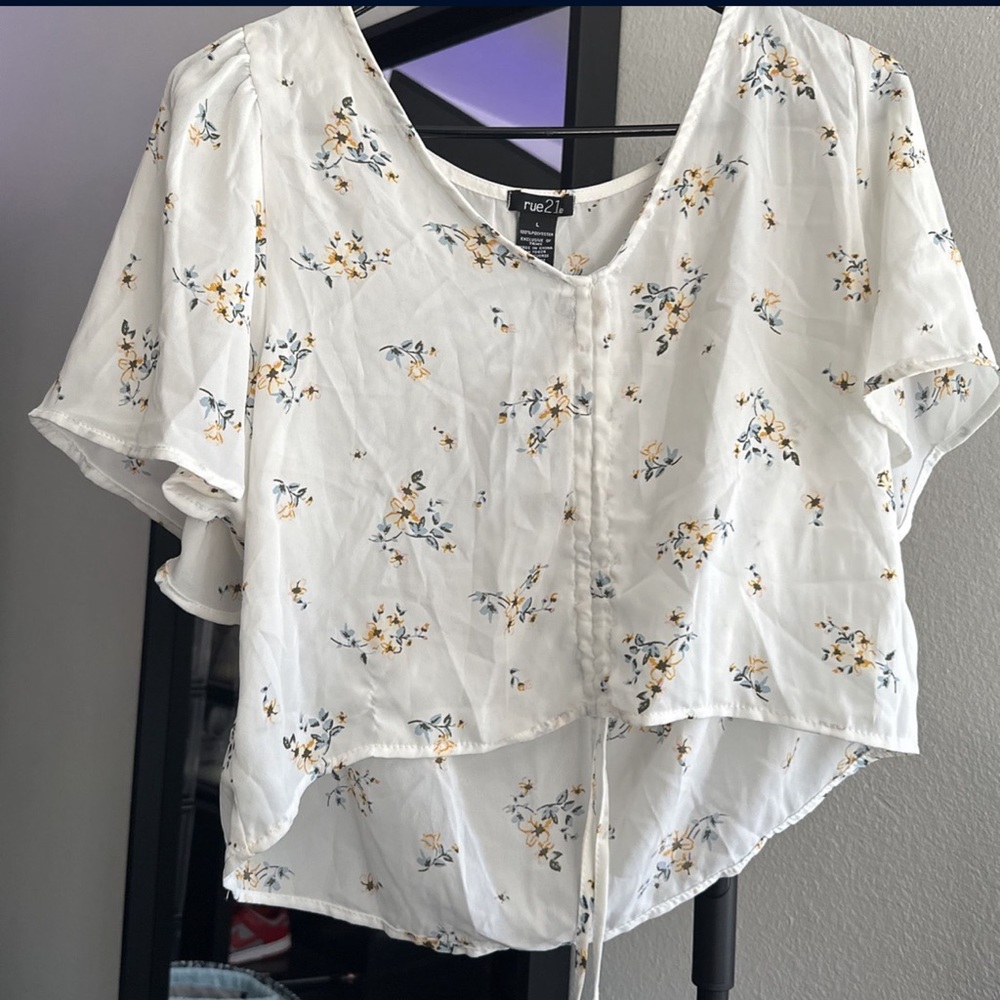 Rue 21 floral white shirt
